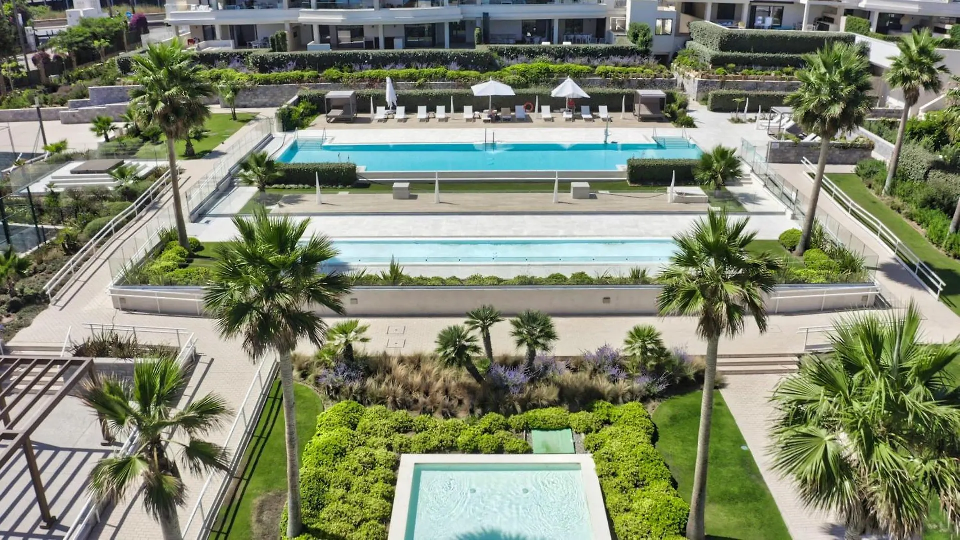 3001 Velaya Beachfront Luxury Apartment Estepona